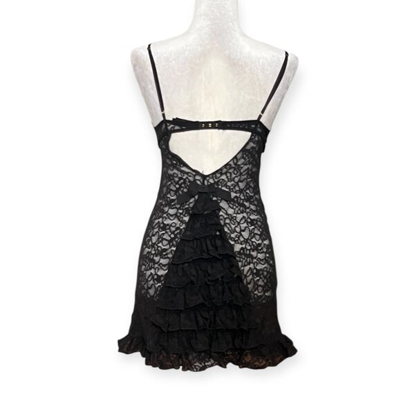 Victoria’s Secret The Lacie Black Lace Babydoll Chemise Sexy Lingerie Nightgow M - Picture 2 of 11